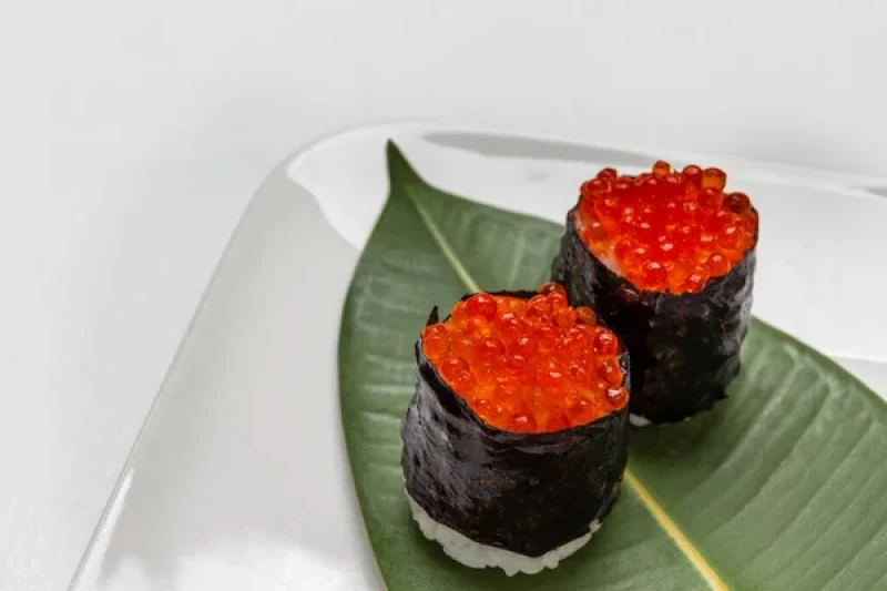 Ikura sushi