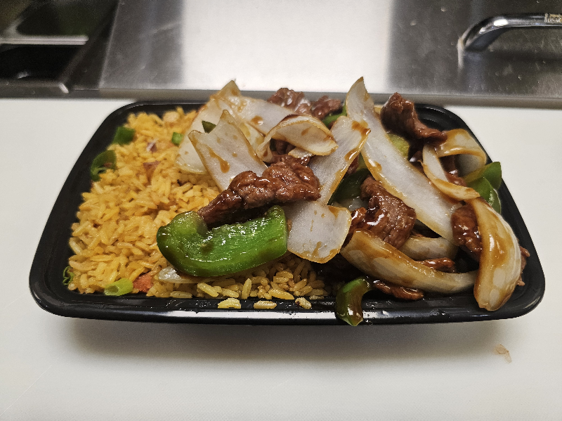 C10. Pepper Steak w. Onion