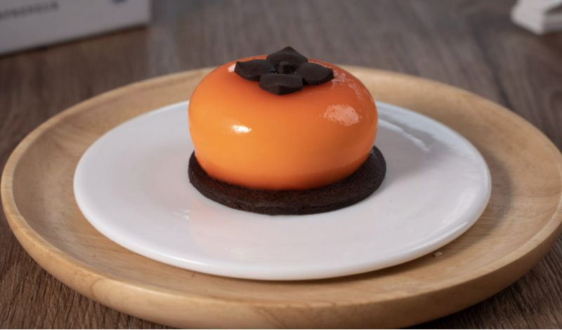 PERSIMMON RUYI MOUSSE CAKE