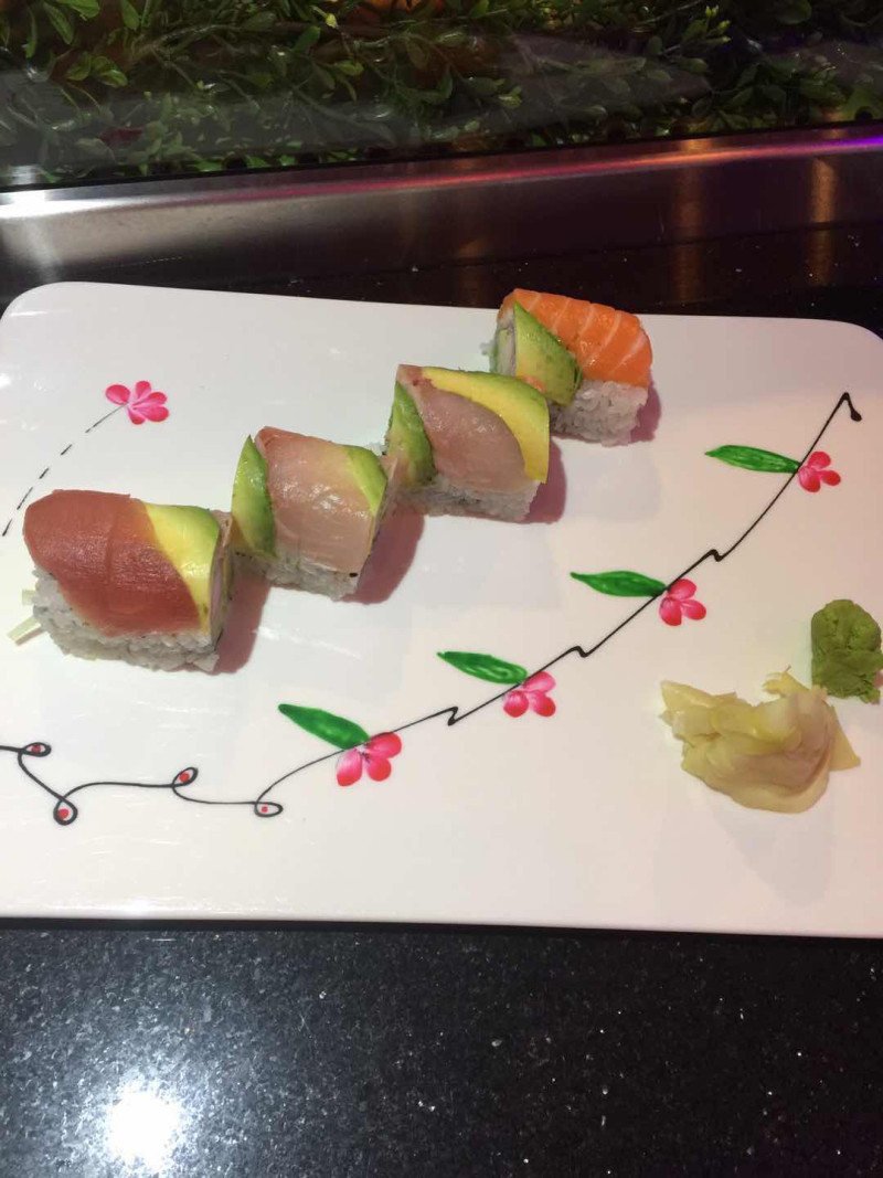 * Rainbow Roll
