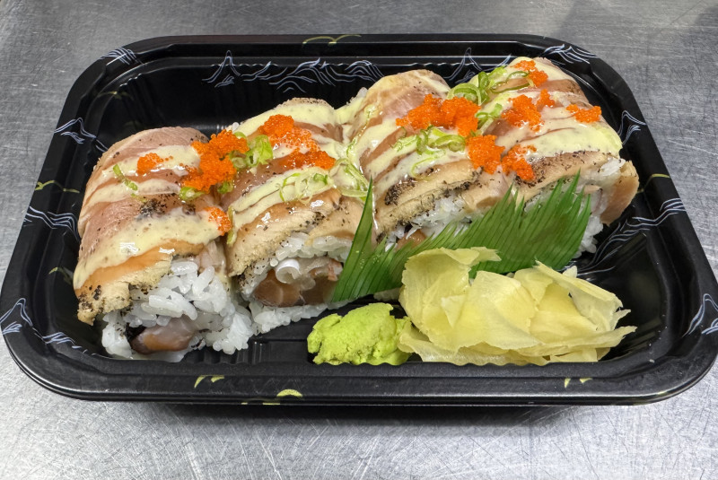 * Amazing Tuna Roll