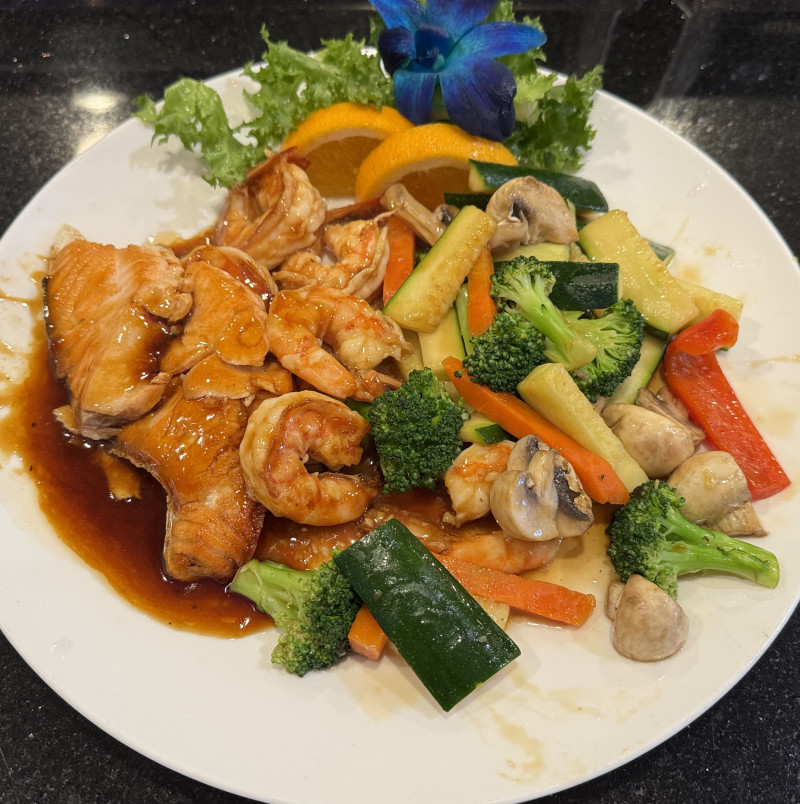 Shrimp & Salmon Hibachi