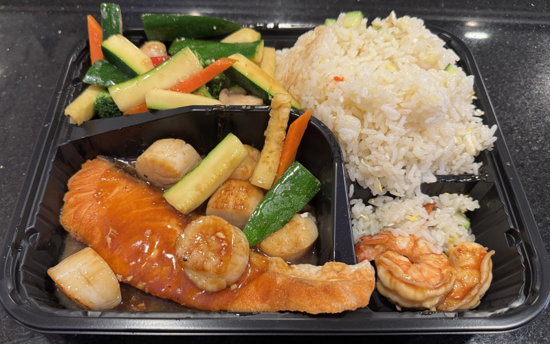 Scallop & Salmon Hibachi