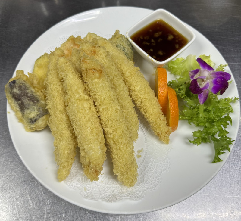 Chicken and Vegetables Tempura