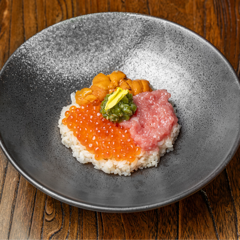Toro, Uni, Ikura