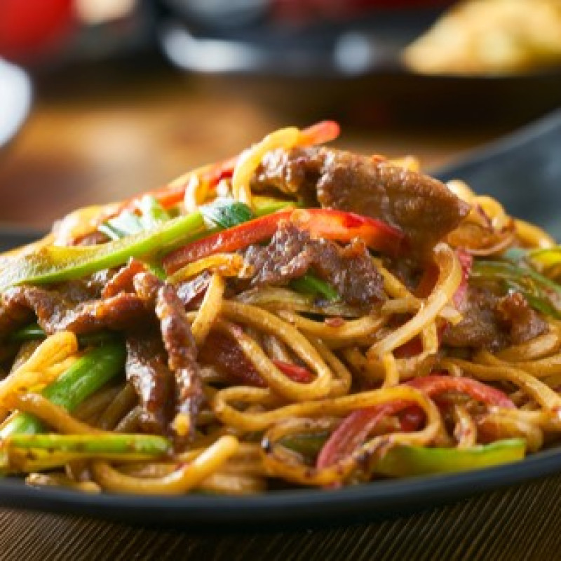 L2. Beef Chow Mein